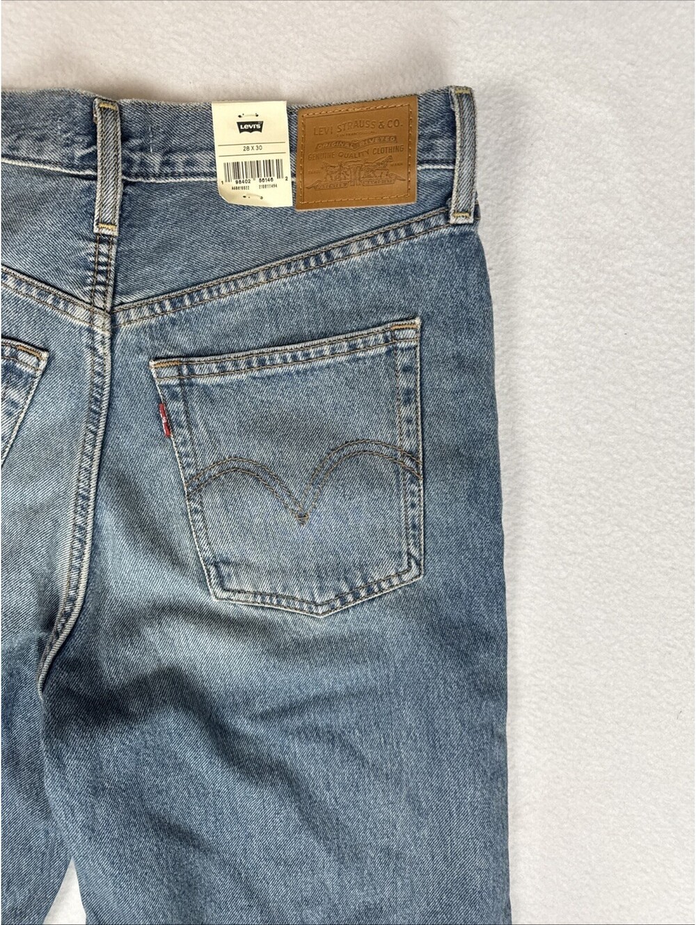 Levi's Women's Wide Leg Blue Jeans - Picture 7 of 14